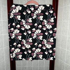 Ann Taylor Factory Black Mauve Floral Cotton Pencil Skirt size 4